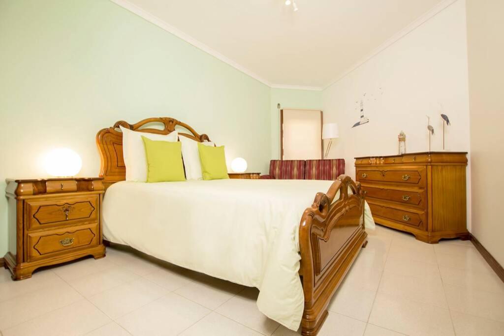 Casa Dos Farois Garagem Gratuito Praia Da Barra 噶凡哈达纳扎雷 外观 照片